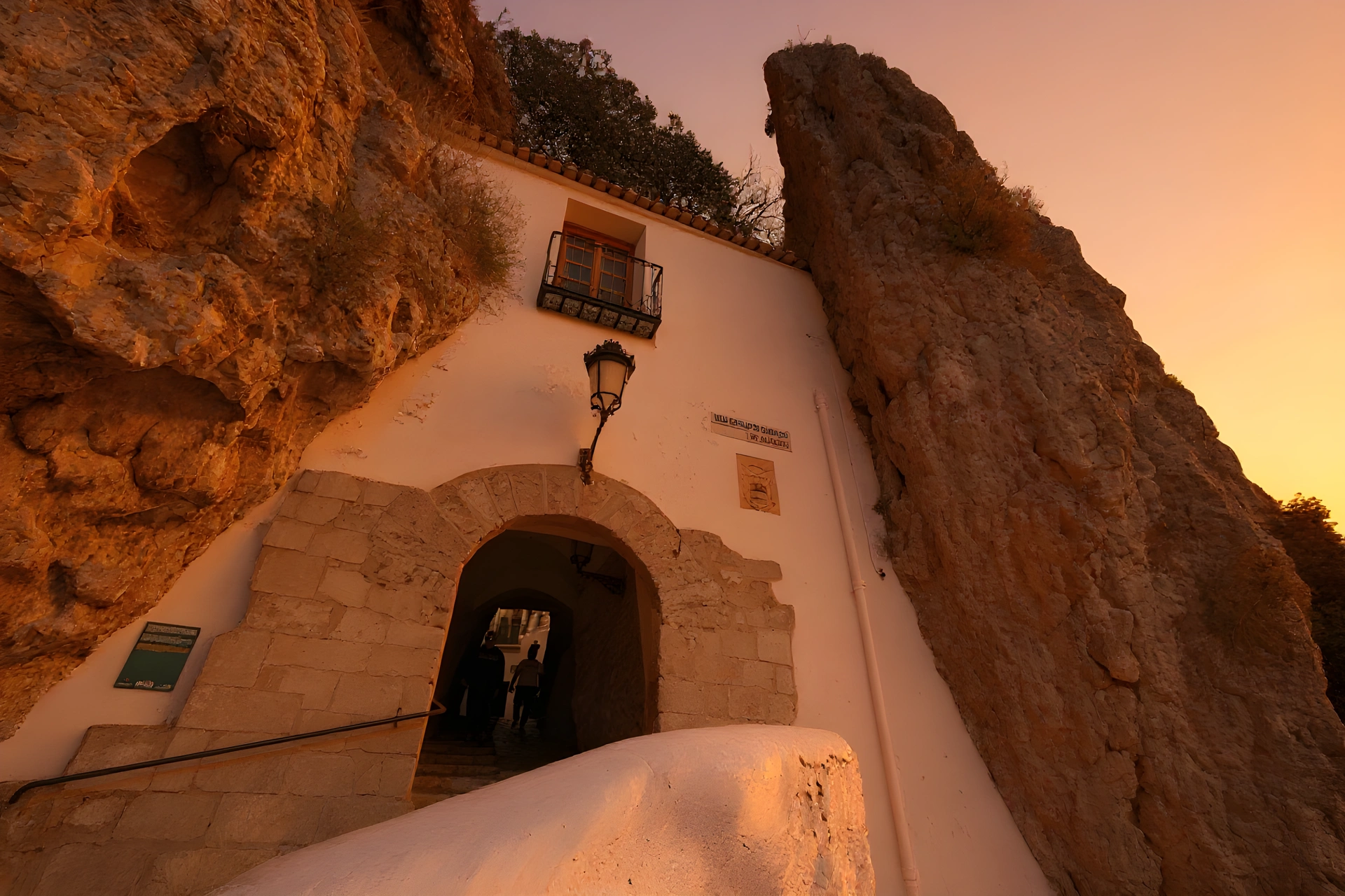 Vista panoramica de Guadalest para planificar tu visita